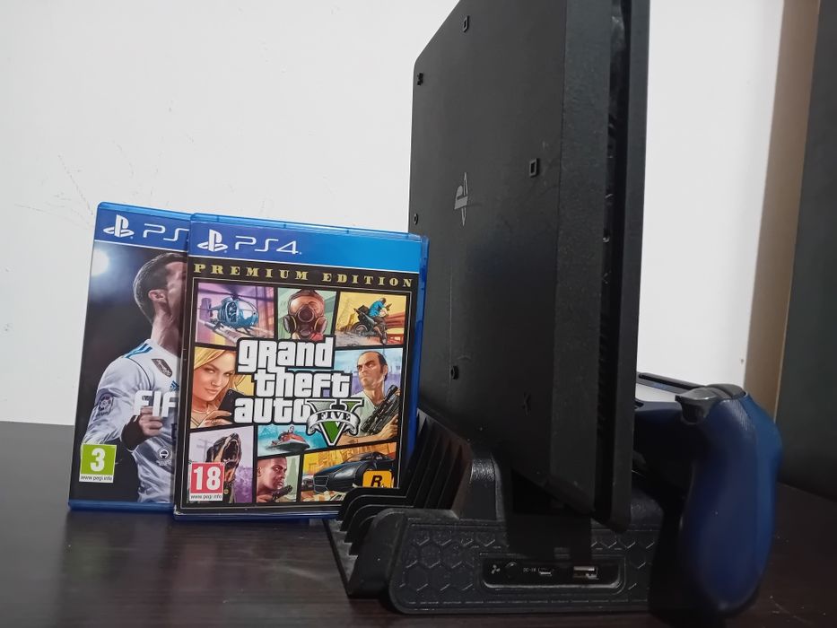 PlayStation 4 . Pachet promo