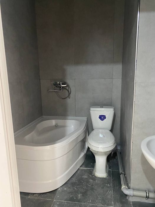 Продаётся квартира  ЖК Ассалом Сохил