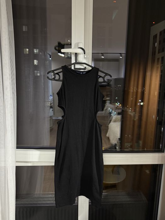 Платья в идеальном состоянии дешево