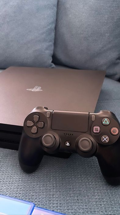 PlayStation 4 PRO