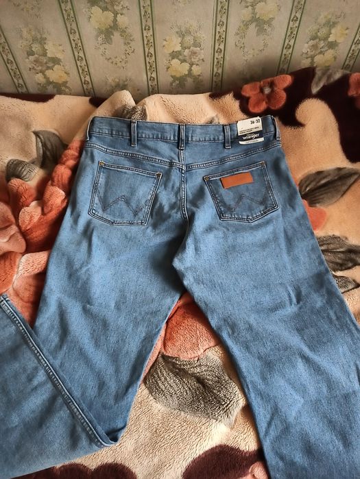 Джинсы вранглер оригинал