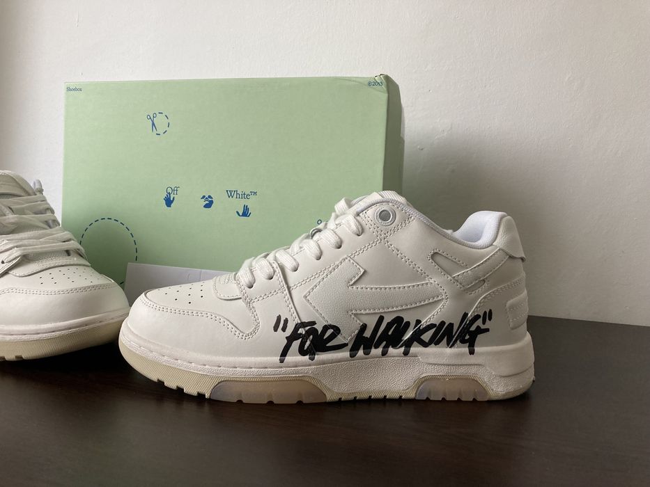 NEW! - Off White Out of Office “For Walking”
