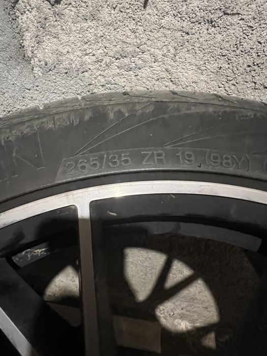 Гуми с джанти 19ки БМВ