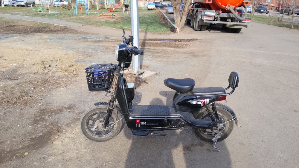 Продам электровелик.