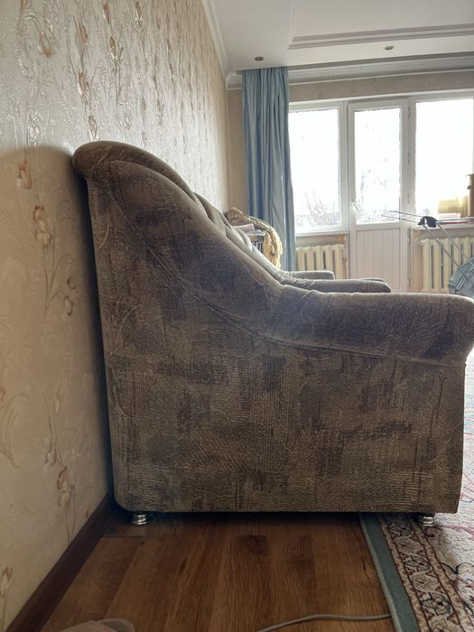Диван и кресло самовызов