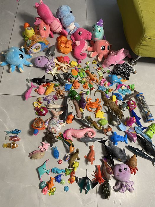 Figurine acvatice, plusuri, robo fish