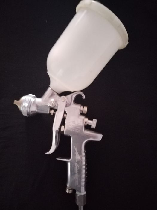 Pistol de vopsit profesional Air Gunsa AZ3 HTE 2 (Anest Iwata) – Duză 1.5 mm