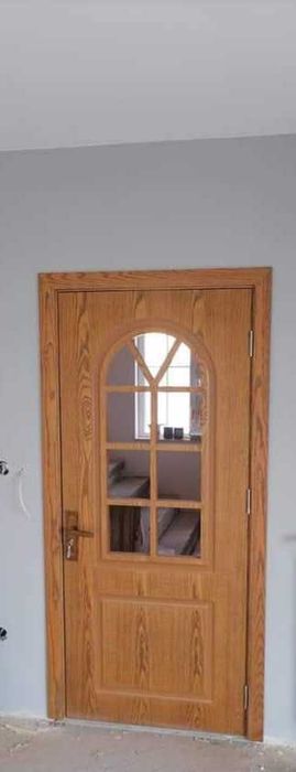 Монтаж на интериорни и входни врати