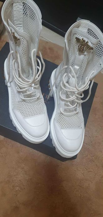 Bocanci Musette Albi