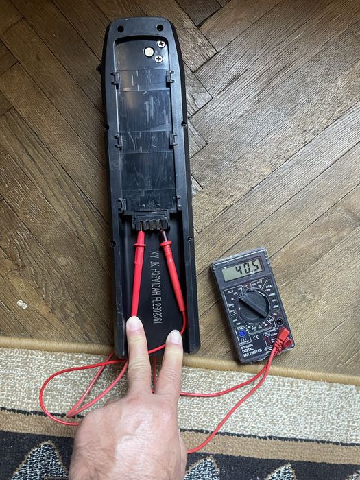 Vind baterie trotineta electrică de 36v-10,4ap,300lei,cele pentru bicicletă (E-bike)sunt 450lei.