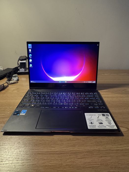 Ноутбуе Asus ZenBook Flip S