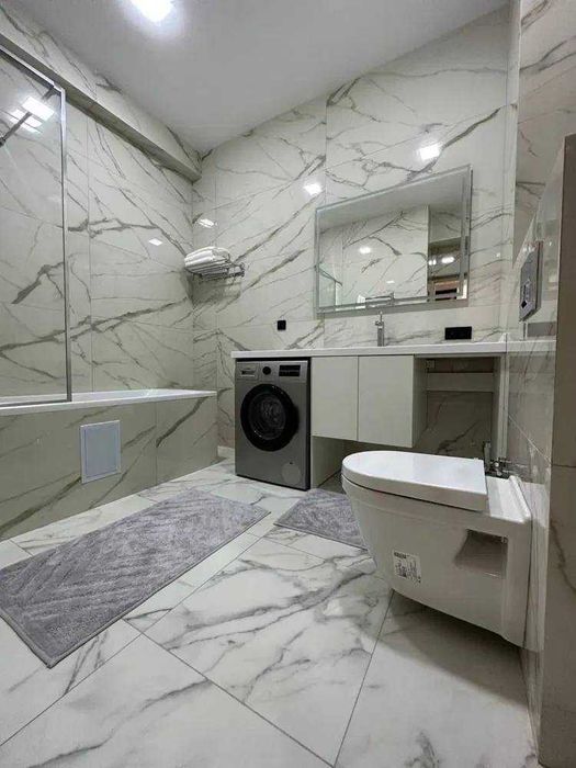 Жк Казахстан! Сдается новая 3-х комнатная квартира в элит комплексе!