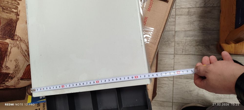 Сейф за пари - среден