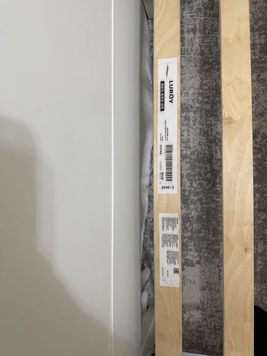 Продается кровать икеа 180/90