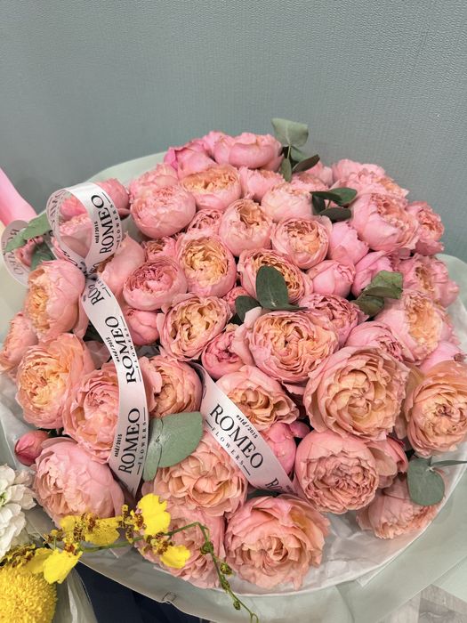 Букет свежих цветов