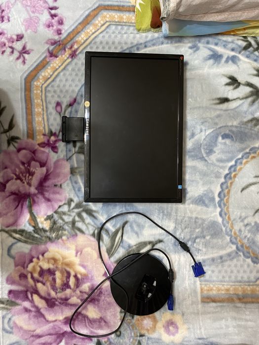 Продается монитор SAMSUNG