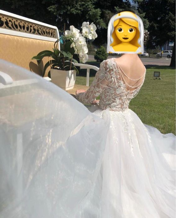 Свадебное платье