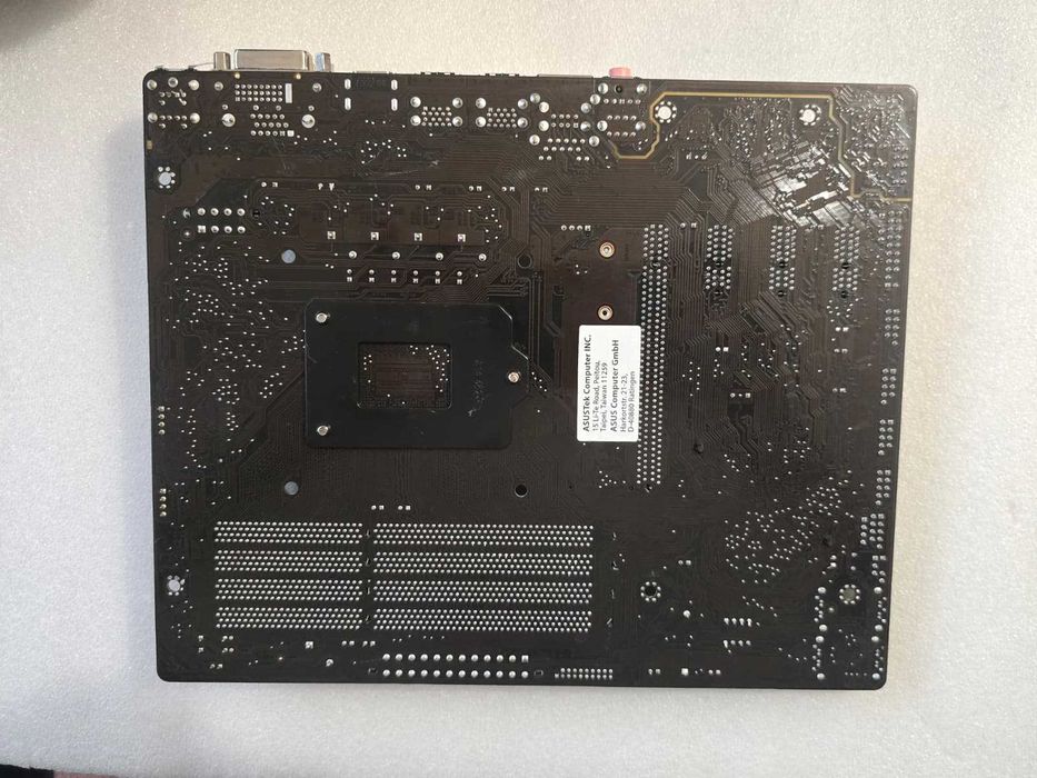 Placa de baza ASUS H97M-E, Socket 1150 + Procesor I3 4150