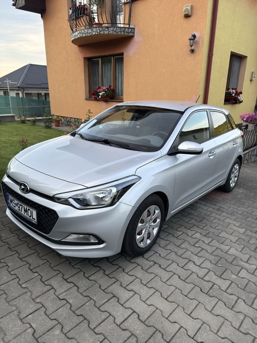 HYUNDAI i20 2015 — imagine 2