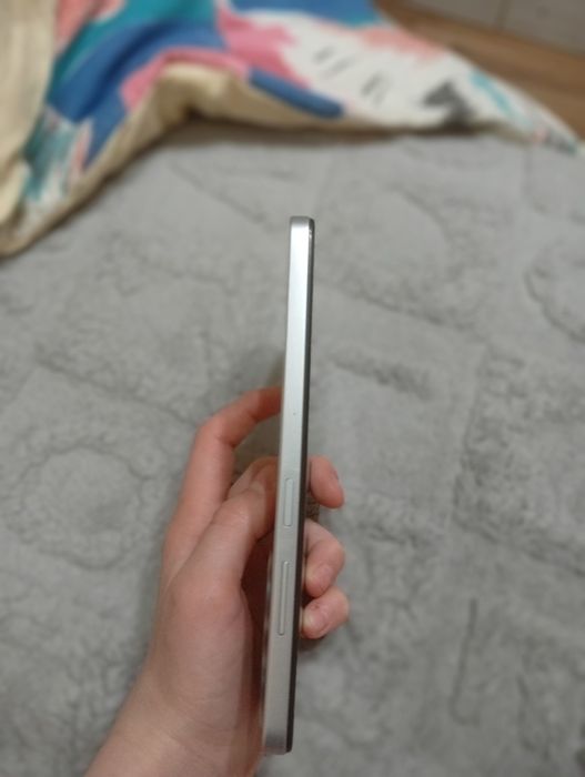 срочно продаётся телефон infinix smart 8 pro