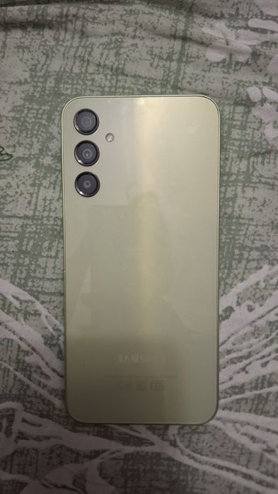 Телефон Samsung A24
