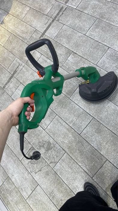 Триммер Black Deck er