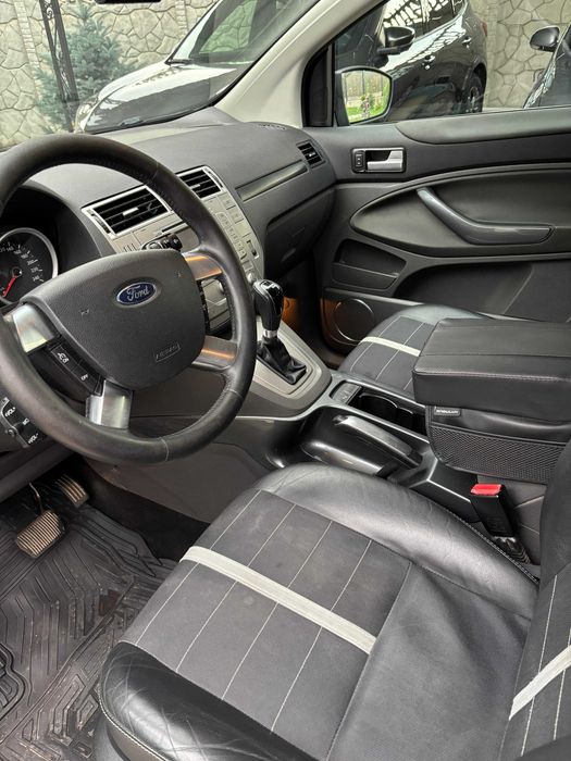 FORD Kuga 2011 — imagine 5