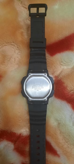 Соат сотилади casio