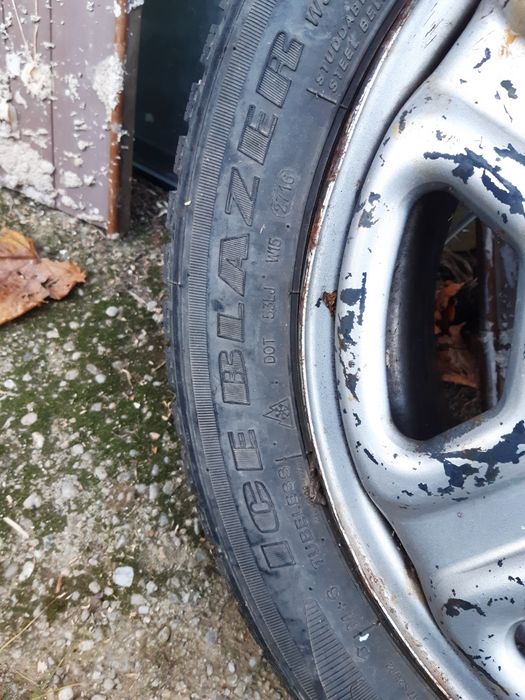 Vând schimb rezerva Dacia Duster 5x114 cu rezerva slim Dacia Jogger