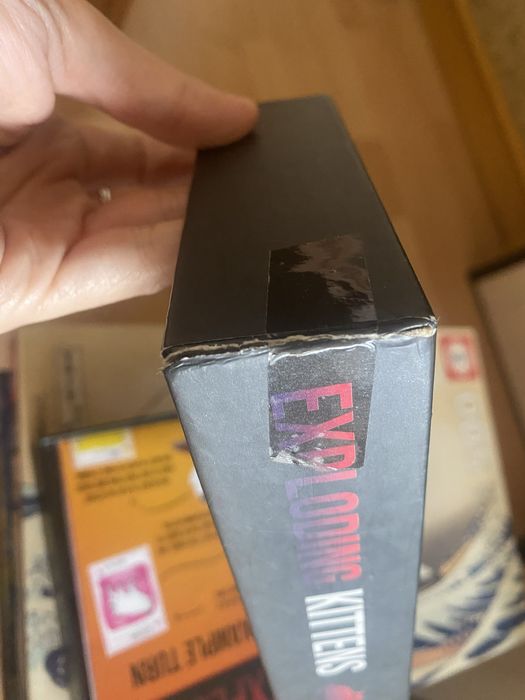 Игра с карти Exploding kittens NSFW