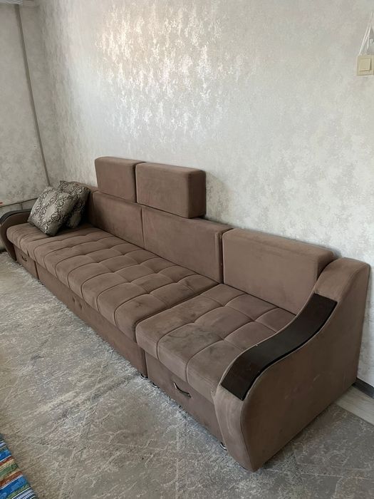 Продам диван и кровать новые