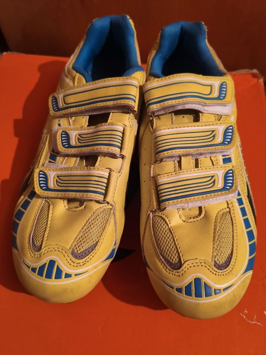 Pantofi ciclism spd