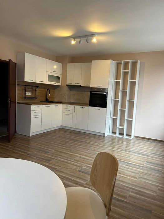 Дава се под наем Двустаен апартамент в София, Редута - 66 кв.м за 560 € - Снимка #2