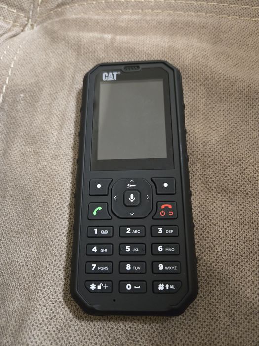 CAT B35 Мобилен телефон.