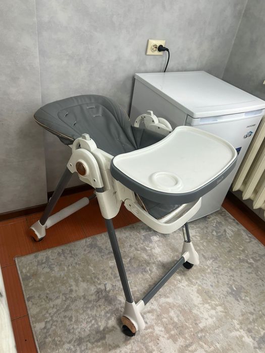 Детское кресло для кормления