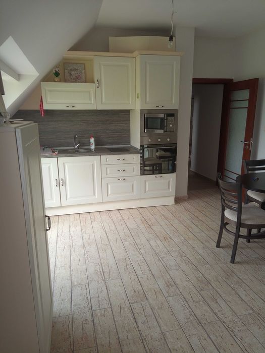 Давам под наем апартаменти