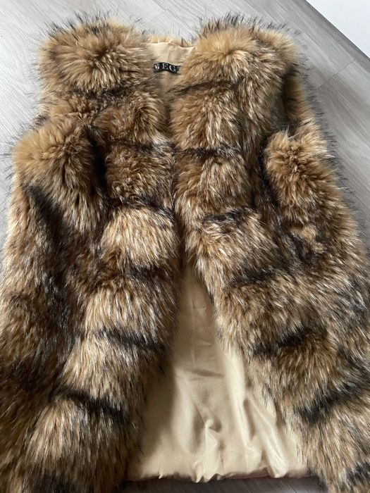 Дамски елек, пух