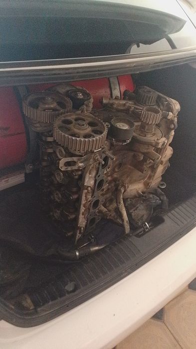 Lasetti 1.6 mator sotiladi