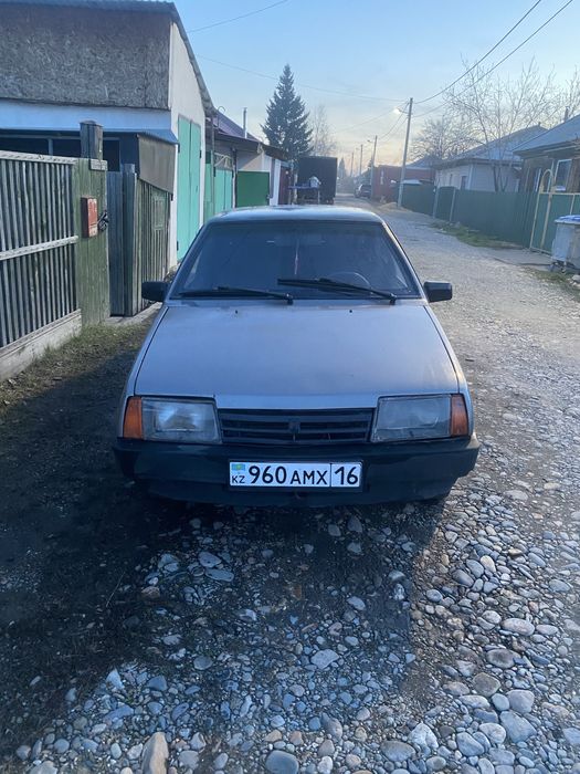 Продам ваз 21099