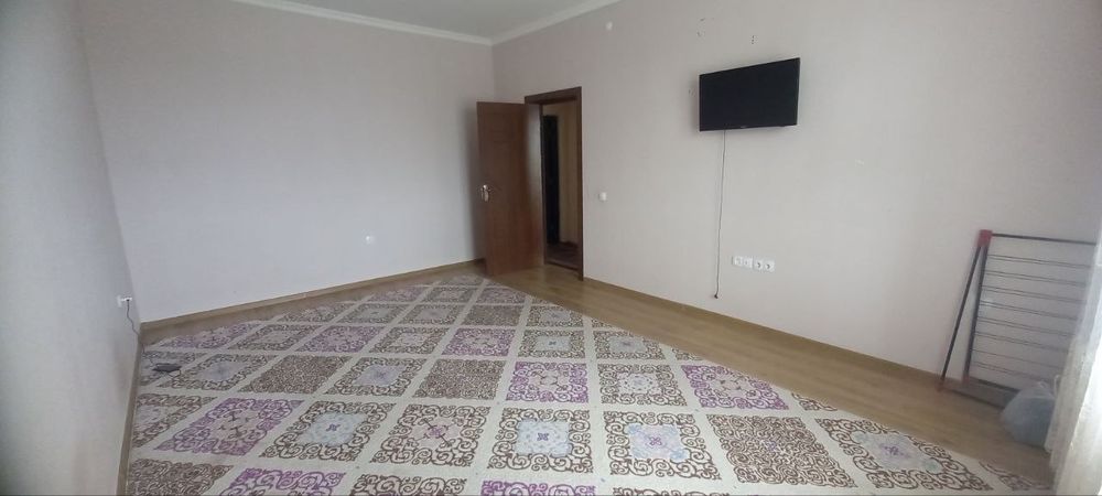 Motrid 9 etaj 1 xonali zudlik bilan sotiladi