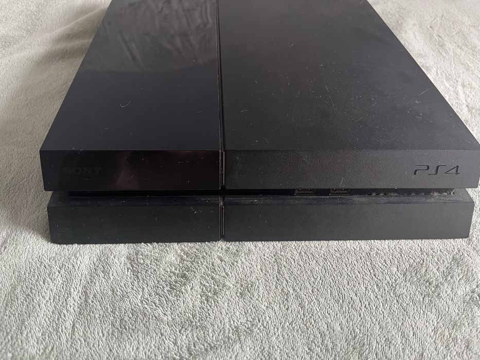 PlayStation 4 500г