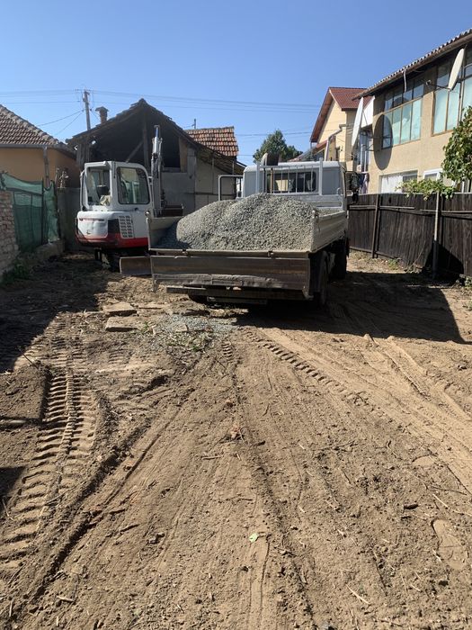 Inchiriere Mini-Excavator sapaturi fundatii. Demolari. Moloz. Picamer