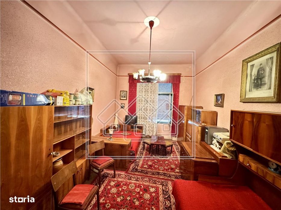 Ap.2 camere - zona ultracentrala - reper Hotel Continental Forum