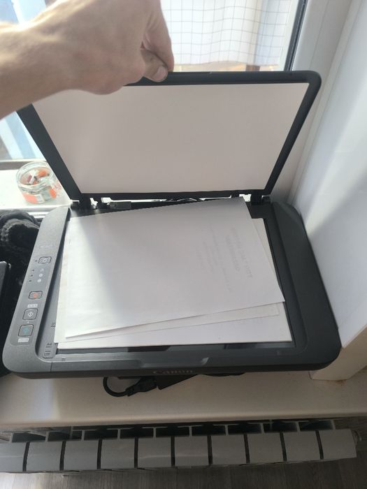 Продам МФУ принтер