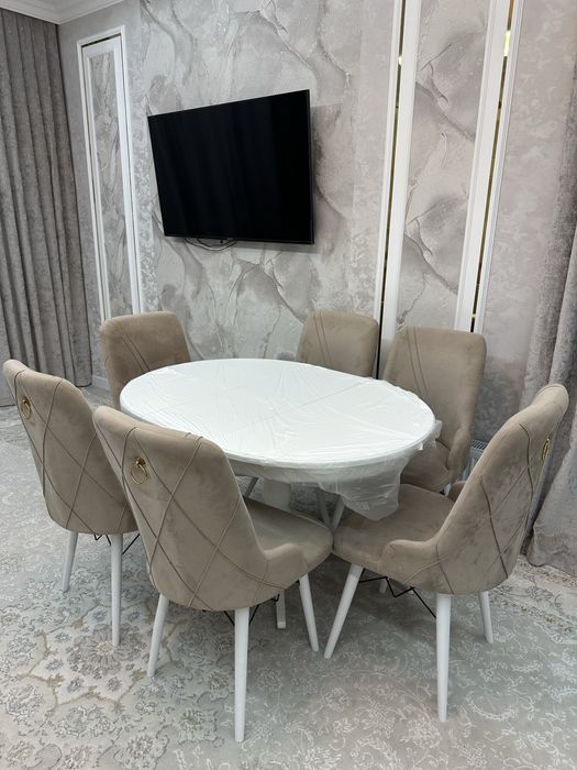 Продам столь 6 стуля