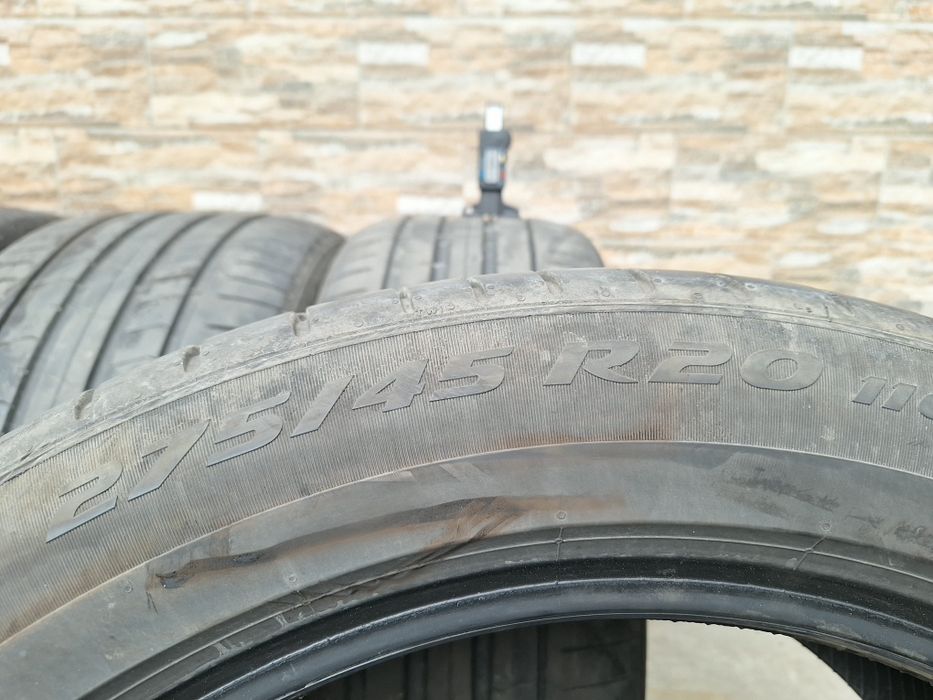 Cauciucuri 275 45 20/305 40 20 dot 2024 BMW X5 X6  Mercedes GLE