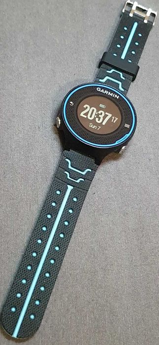 Garmin Forerunner 620, ceas de alergare cu GPS si touchscreen, baterie ca noua