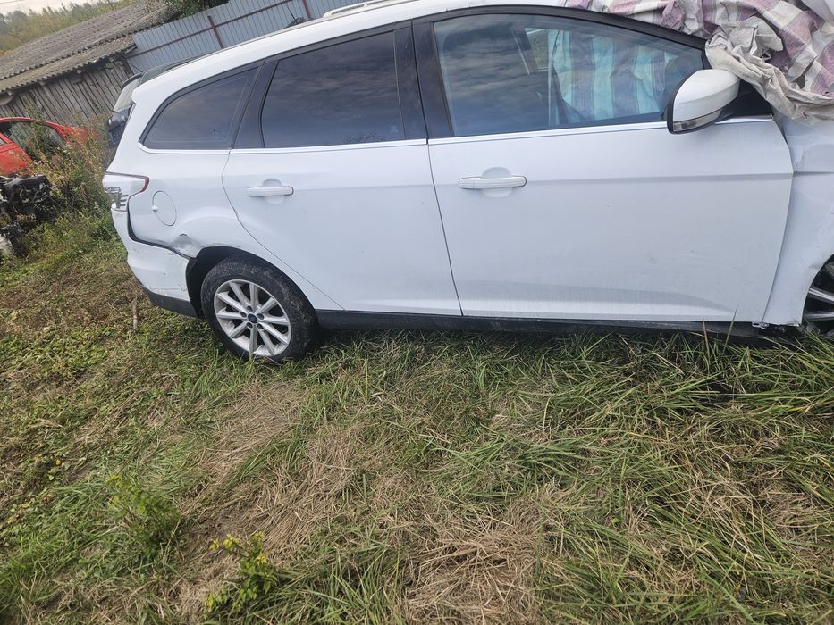 Dezmembrez ford focus mk3,5 fab.2015 motor 1,5disel