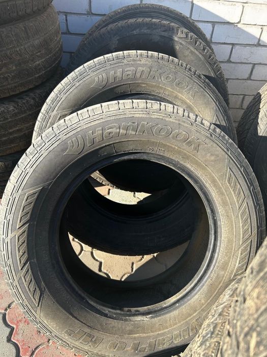 Продам шины на авто