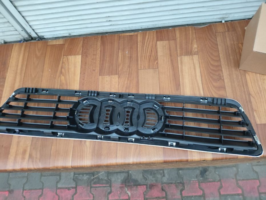 Ауди А6С5 кузов решетка радиатора
